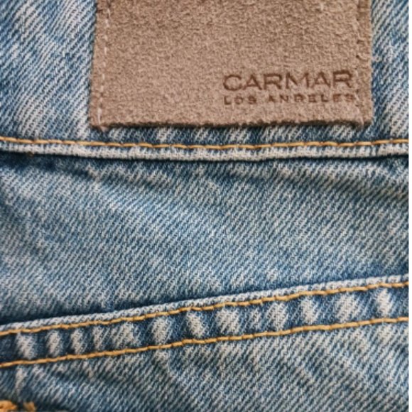 Carmar Denim Mini Skirt Size 25 -W24" Los Angeles Medium Wash Jean Raw Hem Blue - Picture 6 of 9